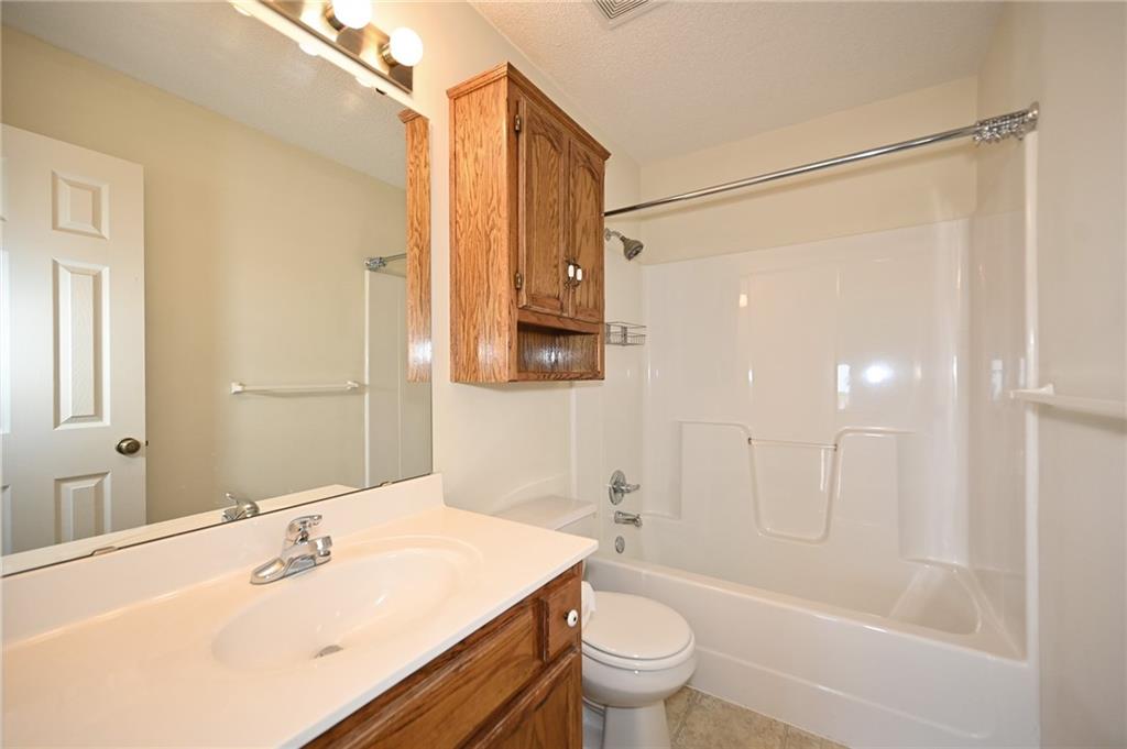 10614 NW 86th Street