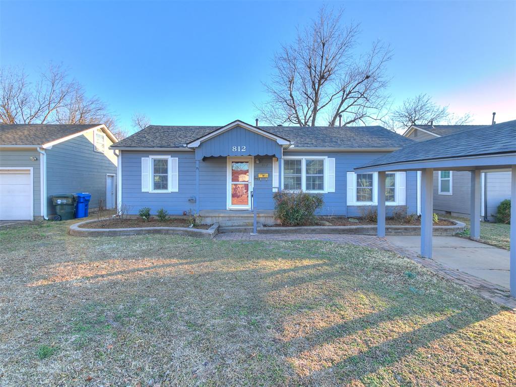 Charming and full of character, this 2-bedroom, 1-bath home at 812 Dakota Street is located in the heart of Norman. The kitchen features blue cabinets paired with a beautiful backsplash, adding personality and style to the space. The living area offers built-in bookshelves, creating a cozy and functional focal point. There are additional living areas in the home including a converted garage and an upstairs nook. A detached two-car garage with alley access provides convenient parking, storage, or workspace. /The Seller will make NO repairs to the detached garage.  With a functional layout and close proximity to local dining, shopping, and the University of Oklahoma.