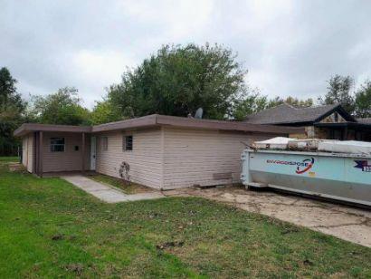 Seller Financing Available for your next investment purchase. Fantastic location with tons of potential. Previous work had been started with flooring and cosmetic work. Property to be sold As-is.