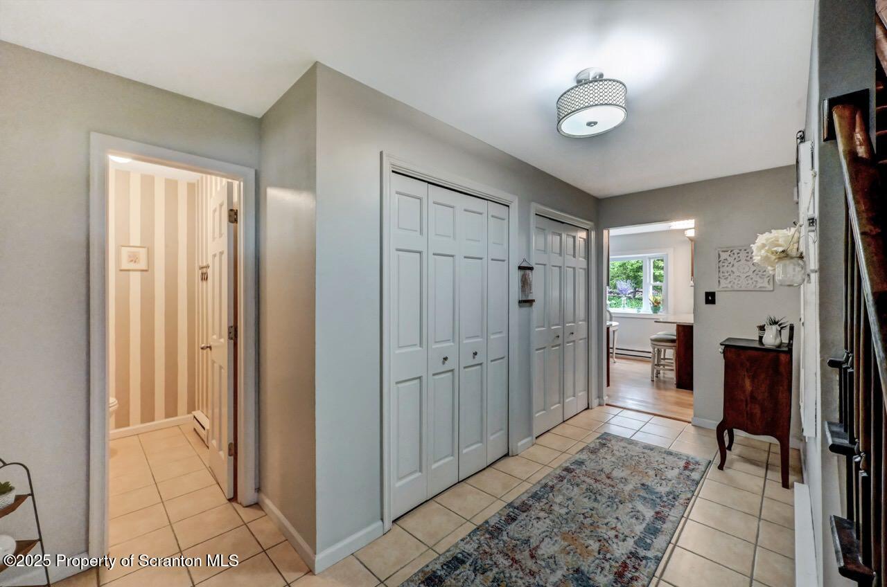 1001 Woodland Way