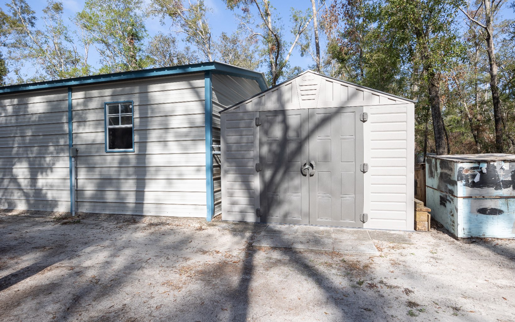 368 NE Beverly Hills Rd