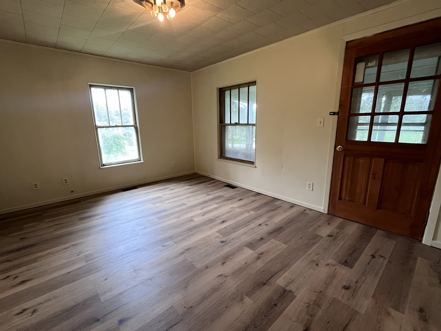 22932 State Highway 106