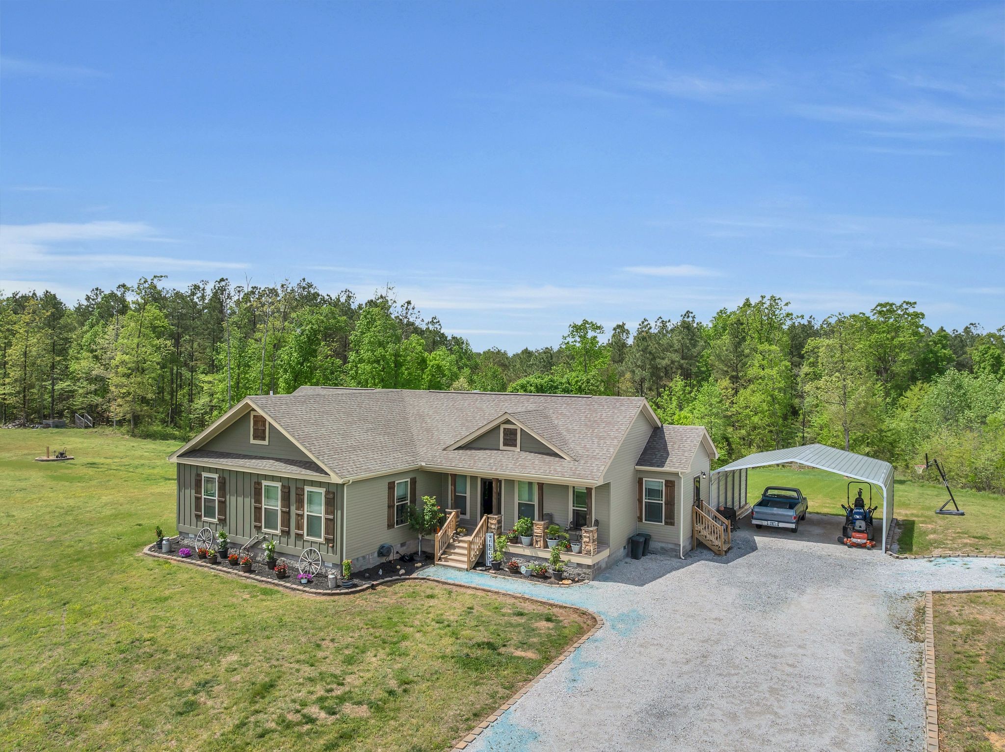 520 Young Rd