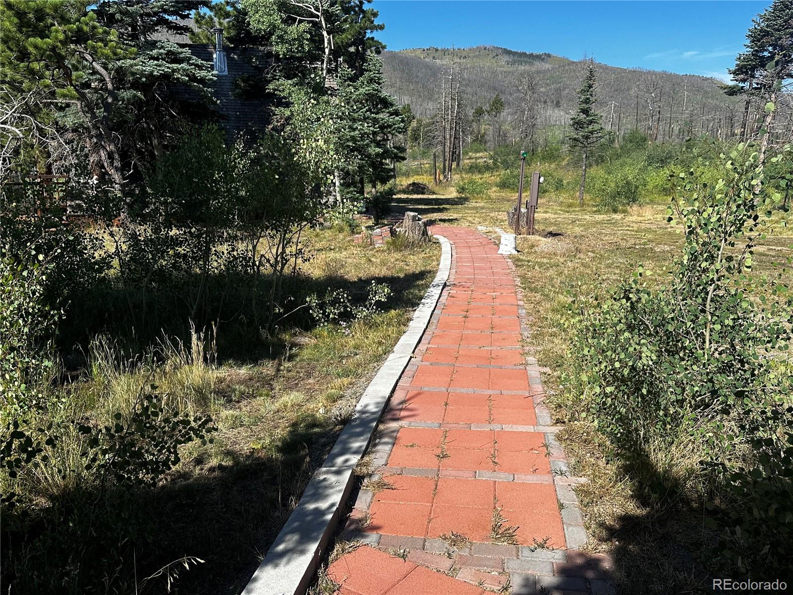 1718 Mara Loop