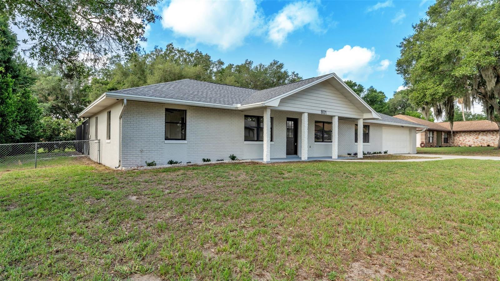 801 Cedar Knoll Drive S