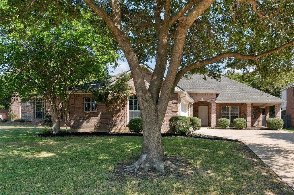 2724 Forest Lake Drive