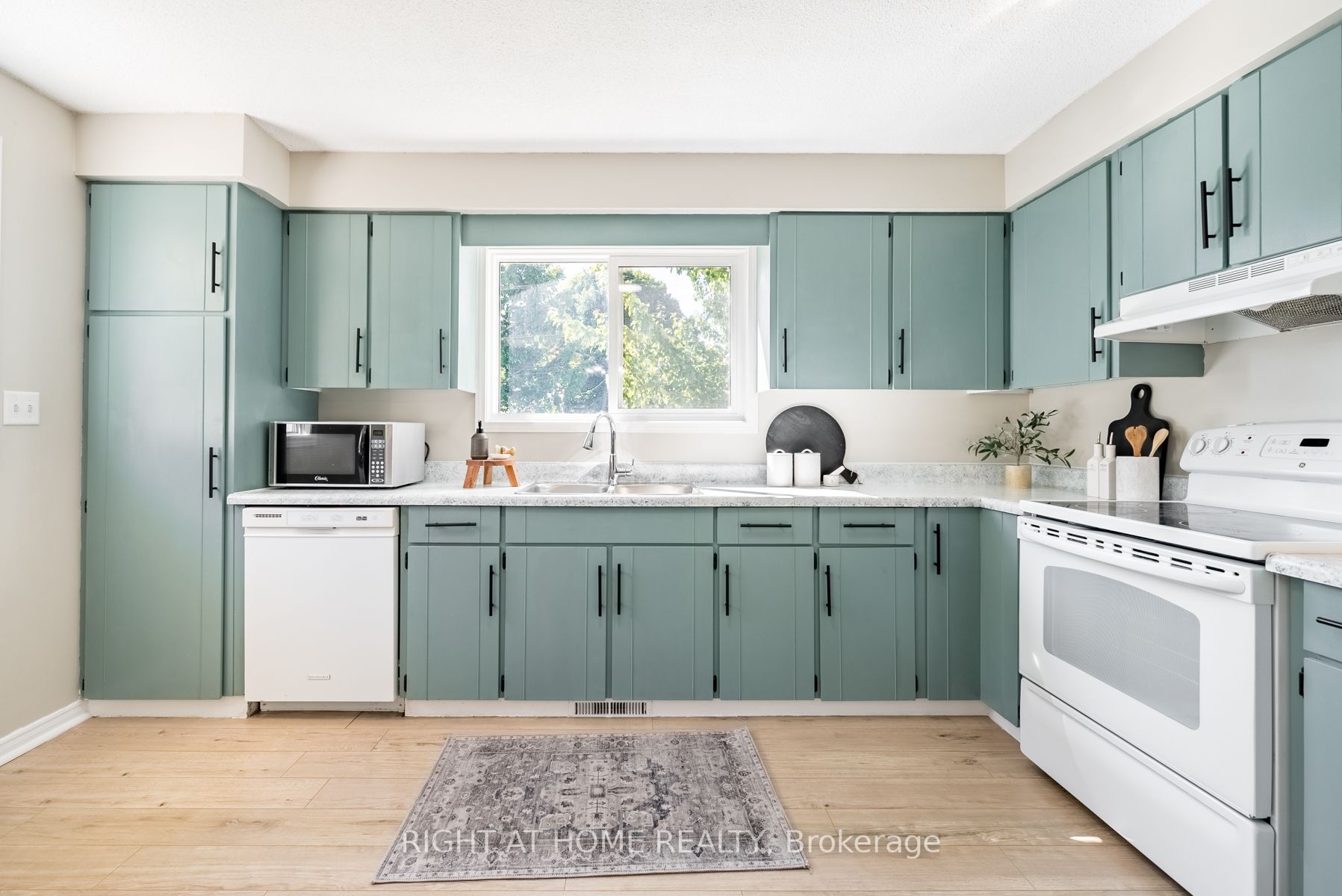 373 St. Joseph St