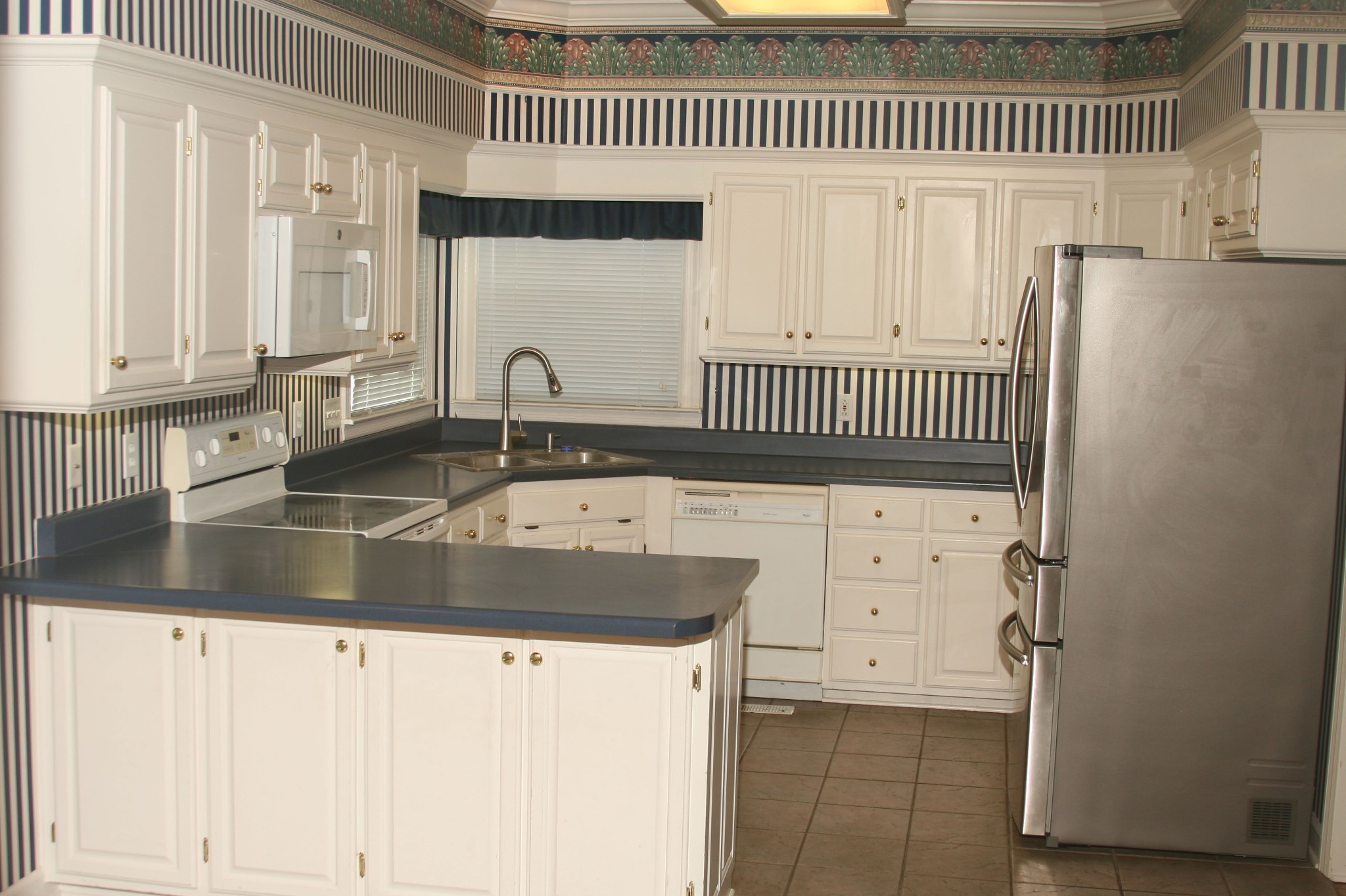 387 Natchez Trace Ct