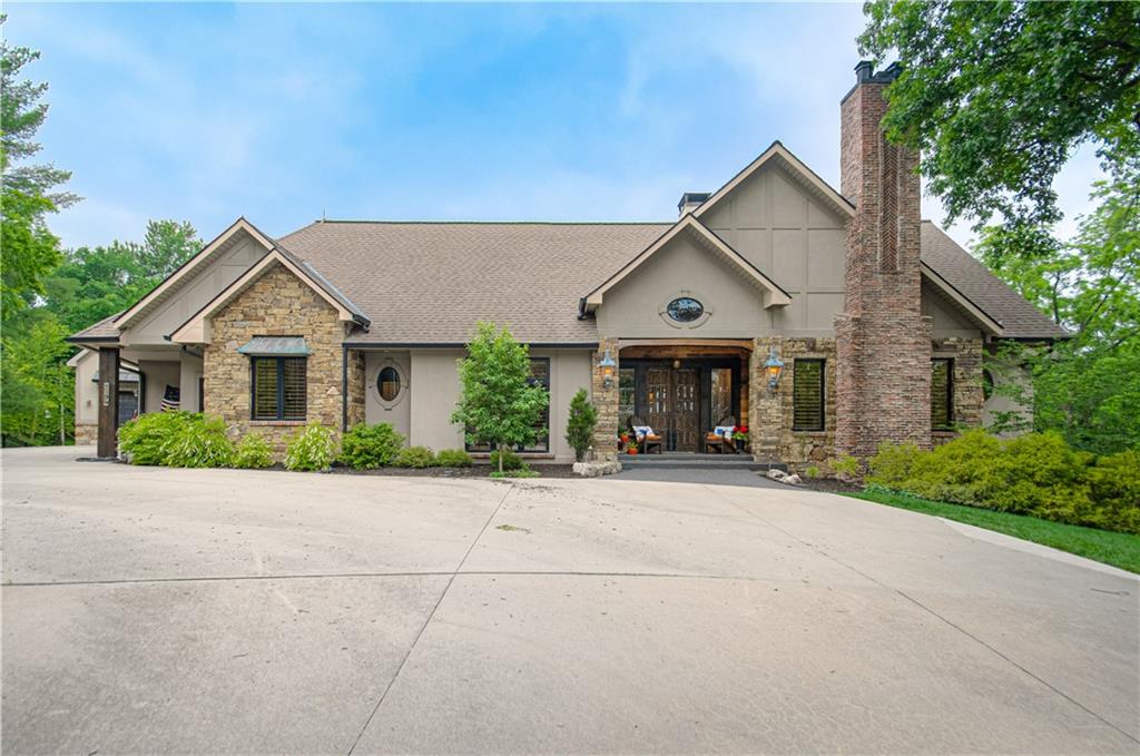 8700 Meadow Lane