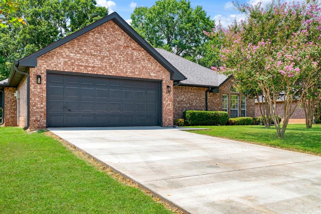 470 Chestnut Lane