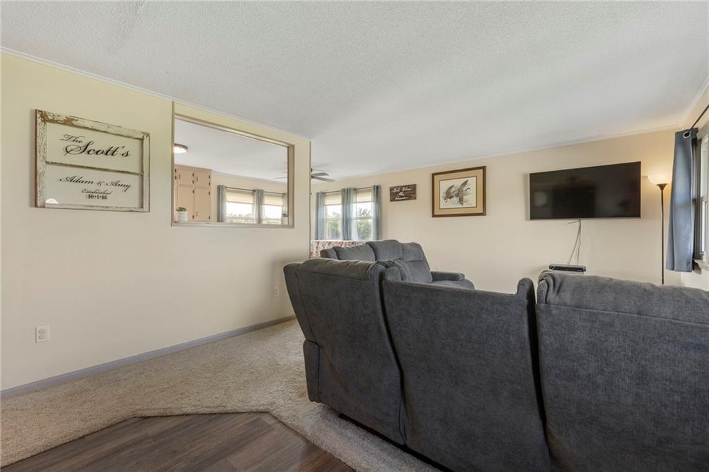 32241 NE Neosho Road