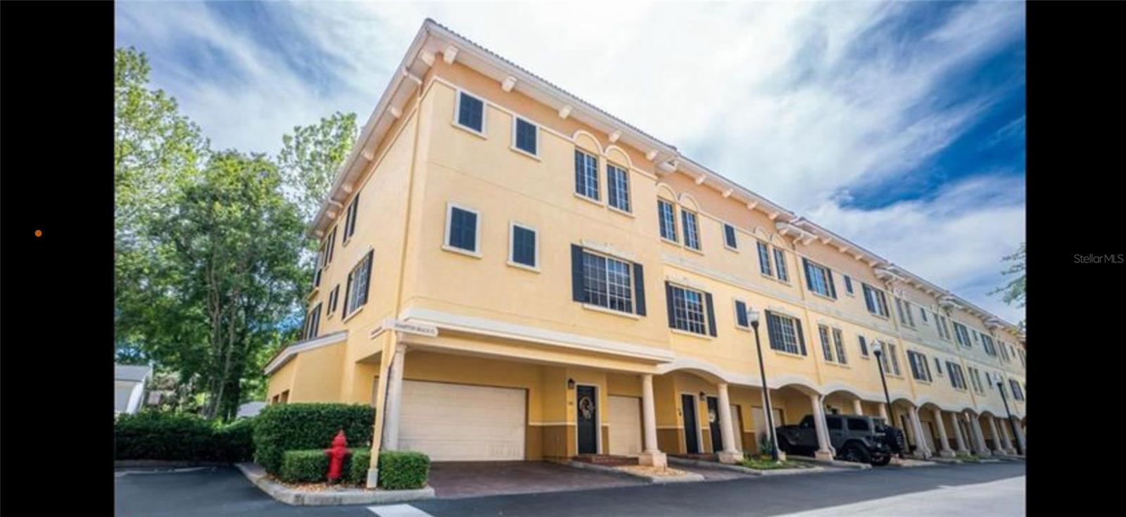 **Pro pics coming soon** Welcome to Beach Park Townhomes—one of South Tampa’s best locations! This spacious end-unit offers 3 bedrooms, 3 baths, and a 2-car garage in the highly sought-after Plant High School district, right next to Westshore Plaza. Enjoy tons of privacy with no shared walls in your master suite, living room, or kitchen, plus soaring 20-foot ceilings that fill the home with natural light. The main living area features laminate floors, brand-new carpet, fresh paint, new ceiling fans, and a brand-new AC for comfort and peace of mind. The kitchen shines with granite counters and sleek black appliances, while the master suite includes its own private 3rd-floor patio with bright corner windows. Even the garage has windows and extra storage! The Cordoba community adds to the lifestyle with a resort-style pool, fitness center, clubhouse, and billiard room—perfect for relaxing or entertaining.