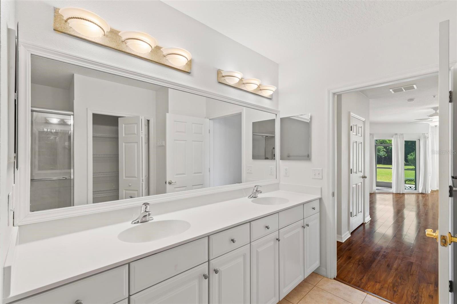 1100 Canopy Walk Lane 1111