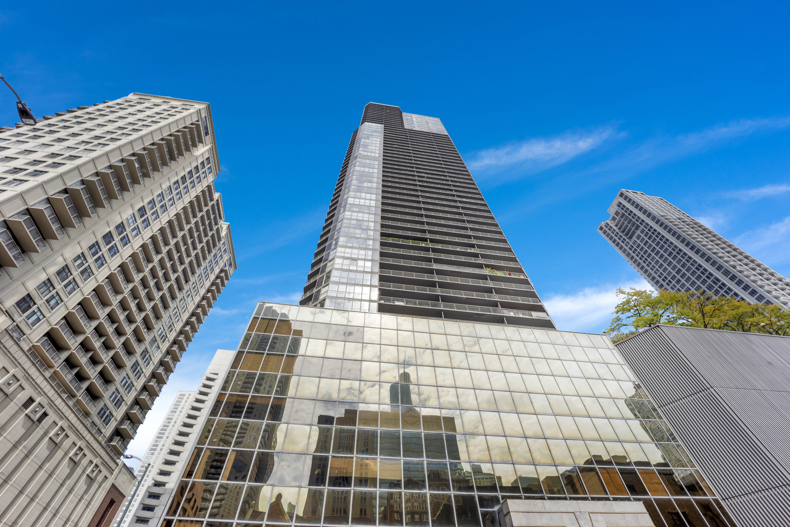 Welcome to 10 E. Ontario St - a beautifully renovated high rise condo in the heart of downtown Chicago's vibrant River North neighborhood. This 1 bedroom, 1 bathroom unit stands out with a rare 150 sq ft private balcony offering incredible city views from the 9th floor overlooking your own outdoor escape above the city.  Inside, you'll find modern, upscale finishes throughout:   Fully renovated from ceiling to floor   Elegant marble tile in the kitchen   Wide-plank vinyl wood flooring in main living areas   New stainless steel appliances   Ceiling fans in both the living room and bedroom  Enjoy an open layout with great natural light, generous storage, and a move-in ready design.   The building offers luxury amenities including 24-hour door staff, fitness center, pool, sundeck, business center, and more-all just steps from public transit, dining, shopping, nightlife, and Chicago's iconic Magnificent Mile.  Whether you're a first-time buyer, investor, or looking for a full-time city home, this unit delivers location, comfort, and value.