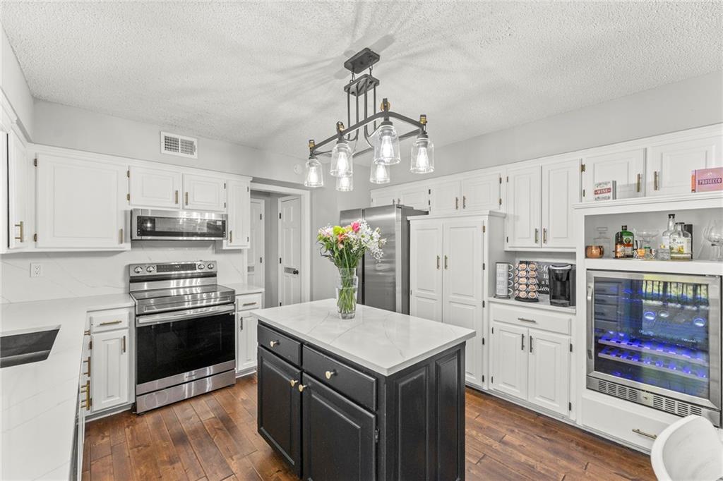 13716 W 75th Terrace