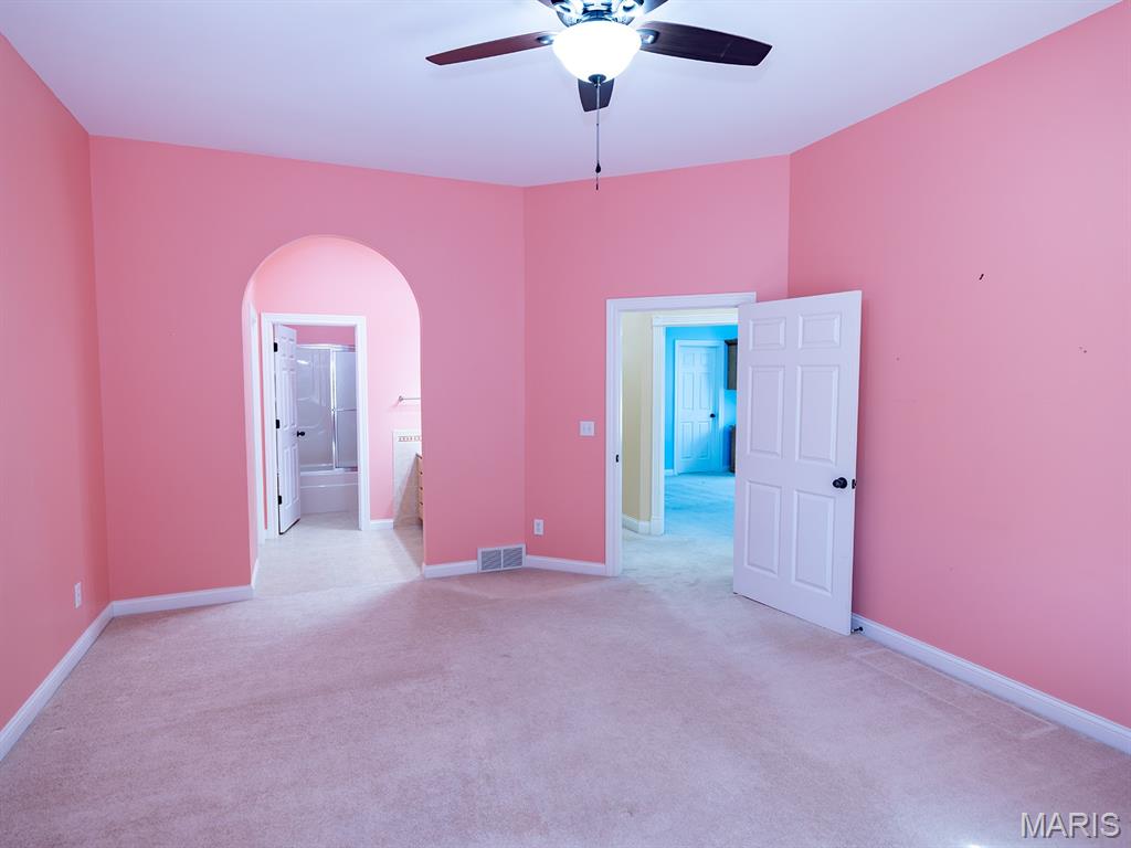 171 Rolling Meadows