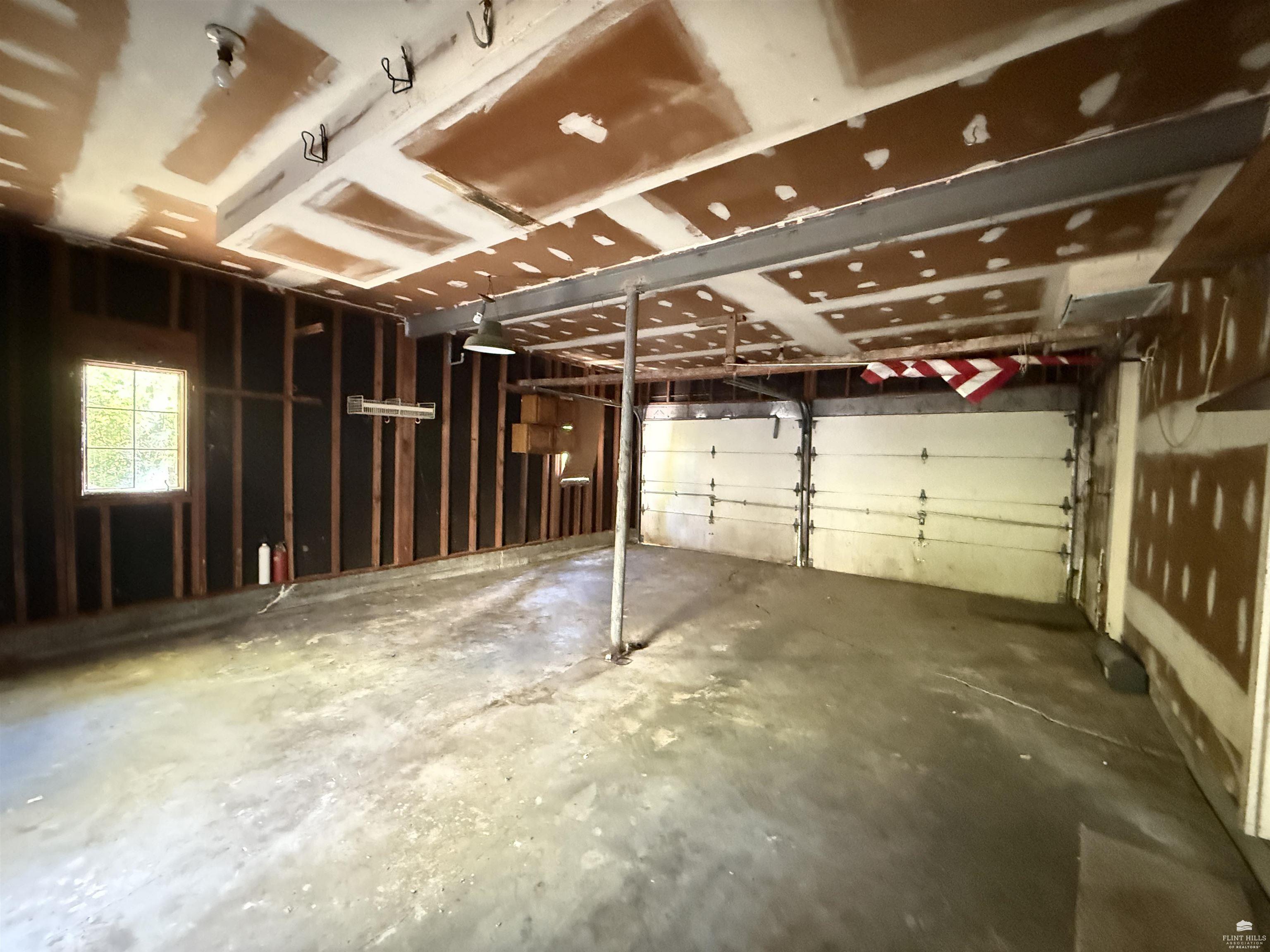 3030 Sunnyside Drive