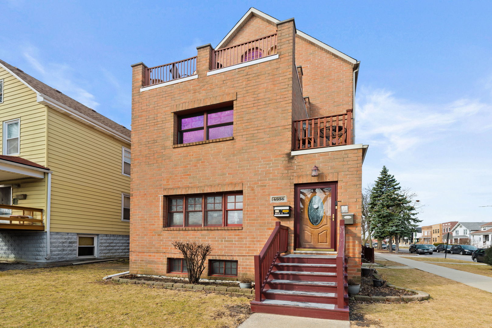 Unique 3 bedroom and 2.1 bath corner Condo- Duplex 2004 built  in Jefferson Park. Property features two levels: main Level 2 Bed 1.5 bath and  separate Lower Level with 1 Bed and 1 Bath that can be rented for additional income. Two kitchens with maple cabinets, 2nd kitchen w/ granite counter. Master bed with ample closet space. In each units washer and dryer. 2 separate HVAC system includes Central air. Plenty of storage space in the lower level. Two parking spaces to fit 2 cars on the side of the building.  Right across from Roberts Square Park and walking distance to Jefferson Transit Station, Metra, blue line, I-90 Kennedy Expressway, and more. Award winning Beaubien Elementary school district.  An alternative to SFH.