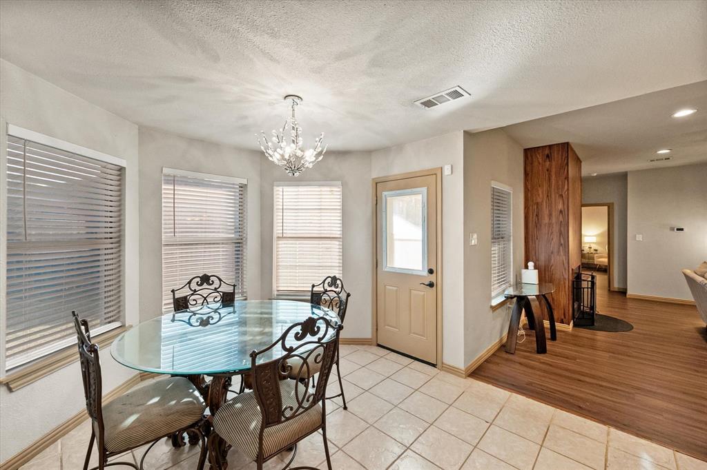 1708 Country Crest Lane