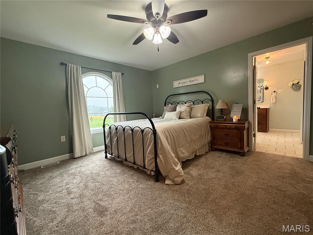 5752 Clear Creek