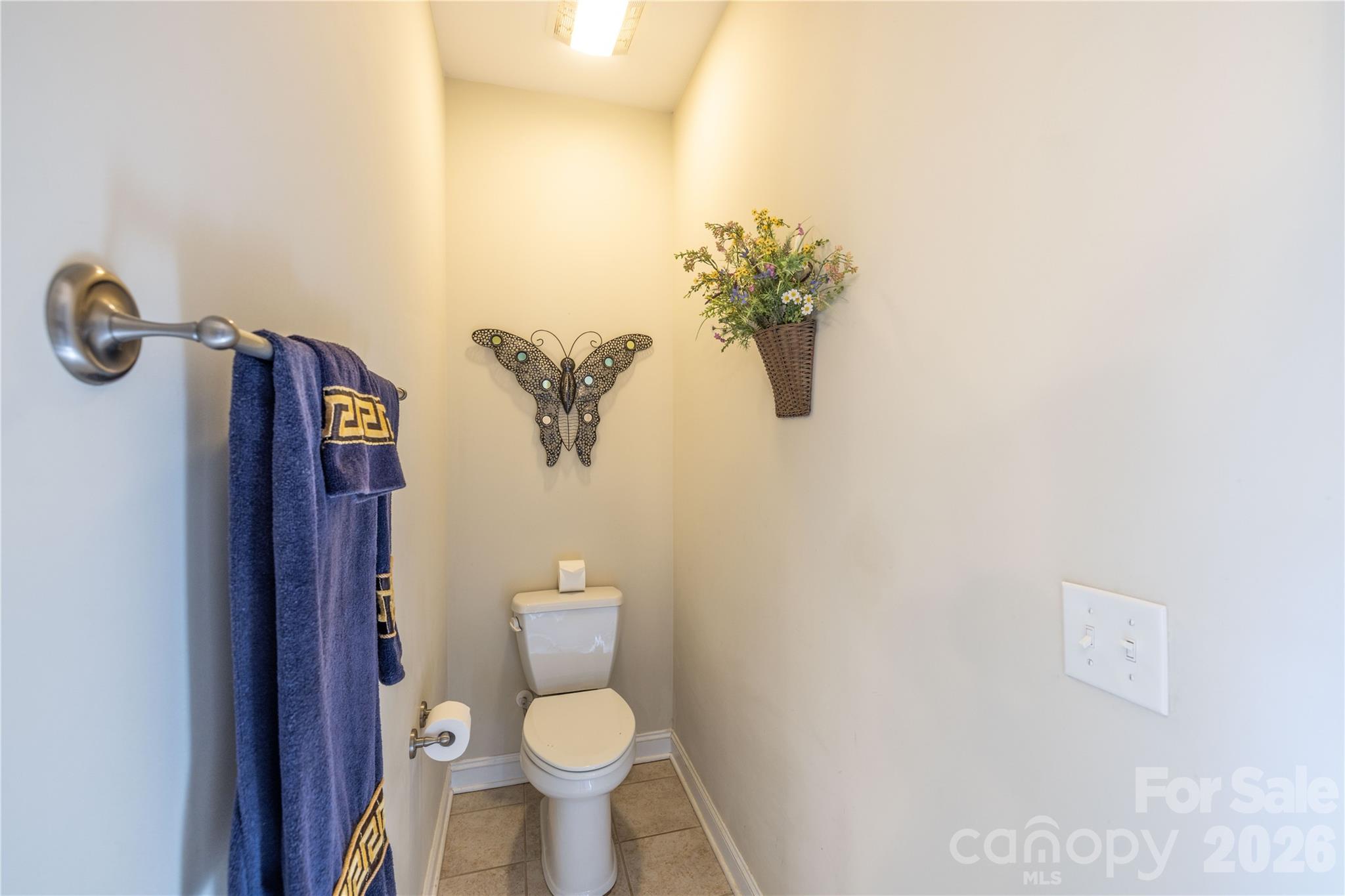 10806 Willow Oak Road