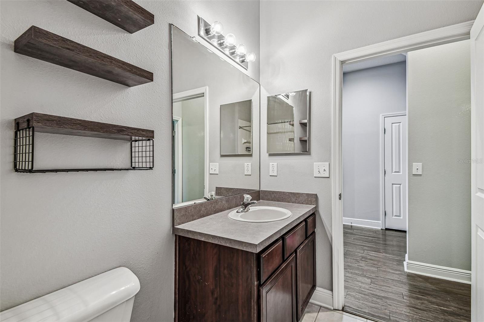 8249 Cressida Court