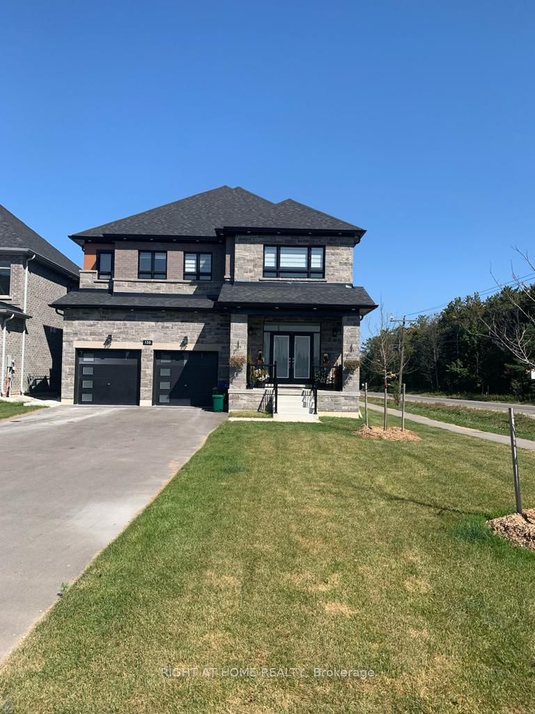 135 Franklin Tr Lower