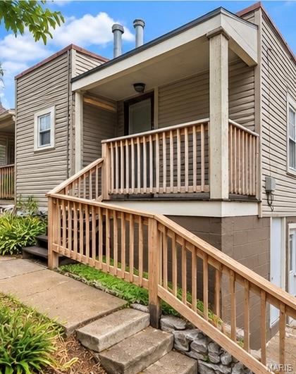 300 Grand Avenue