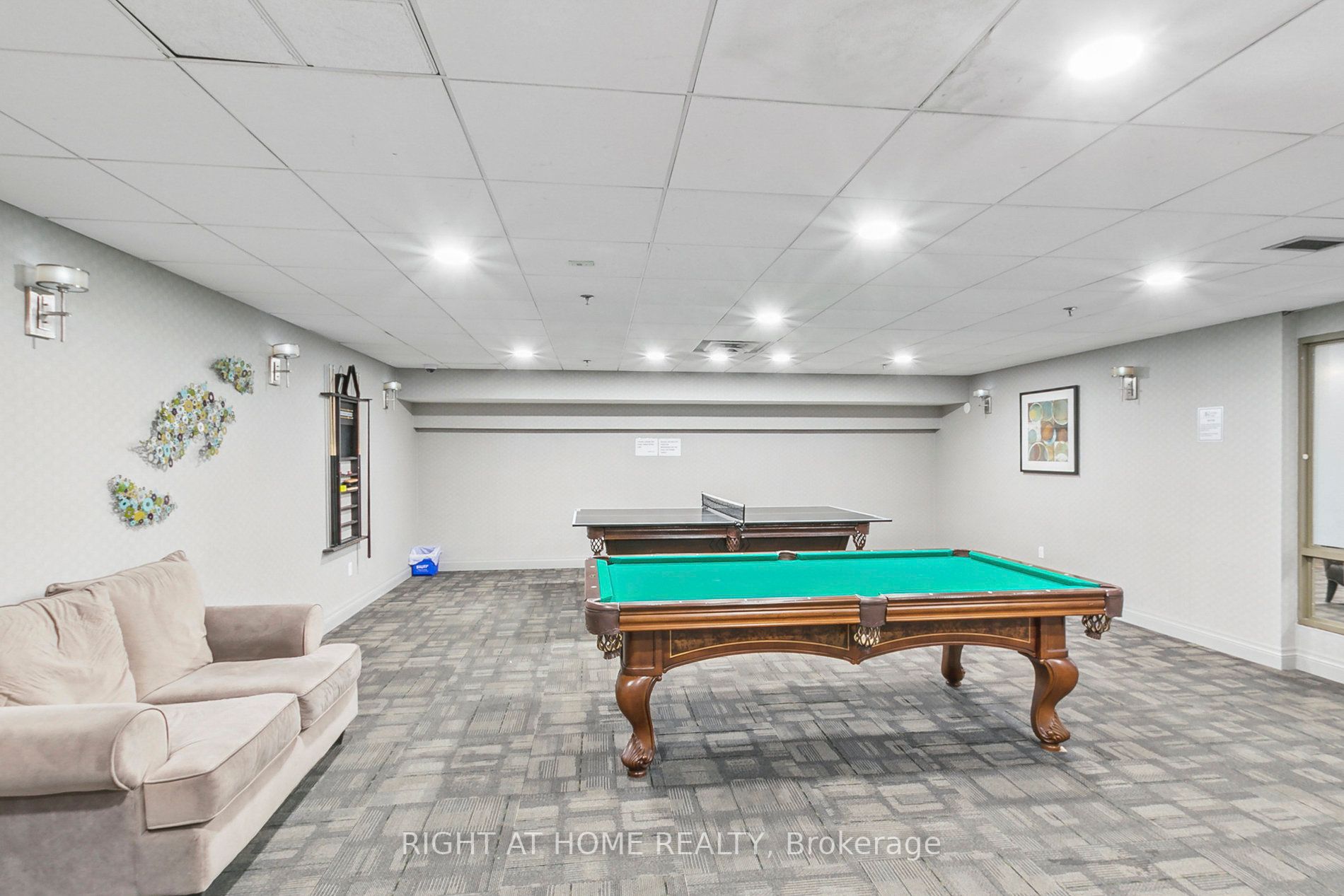 309 E Major Mackenzie Dr 1014