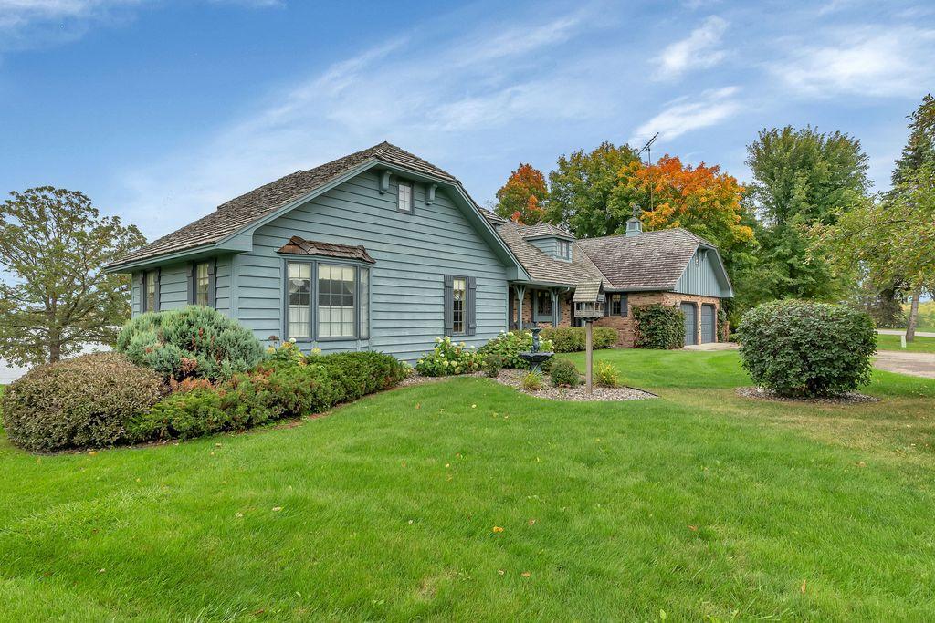 17372 Floral View Court