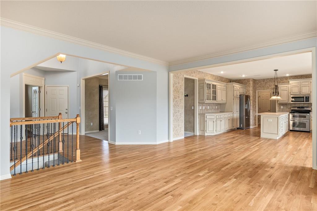 5619 NW 108th Terrace