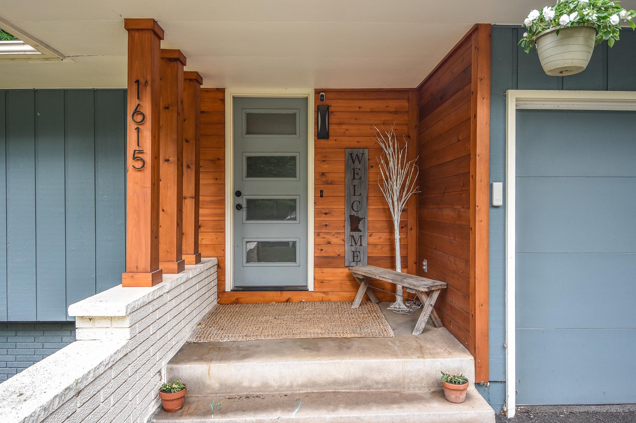1615 Calvary Court