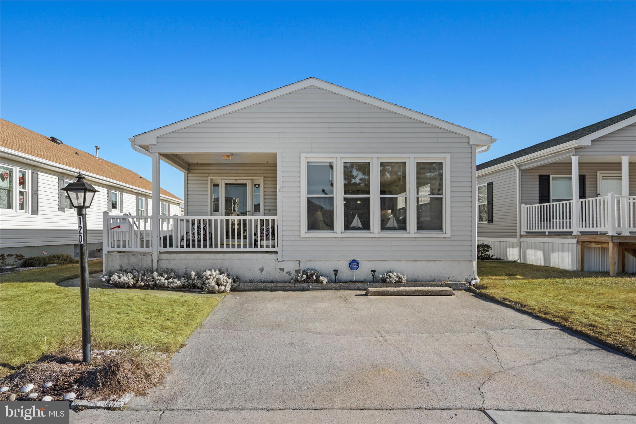 120 Nautical Ln  