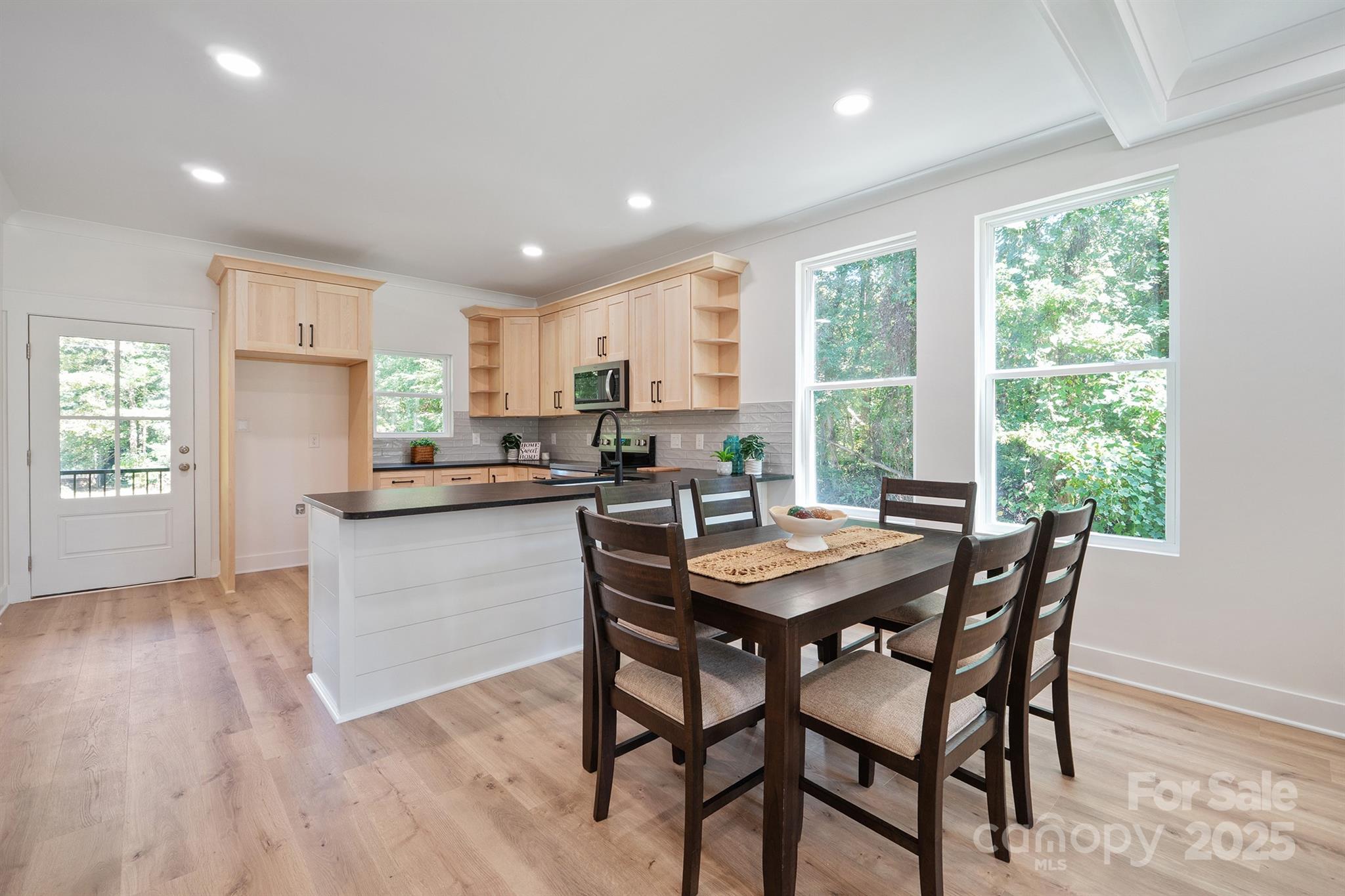 7589 Katherine Drive