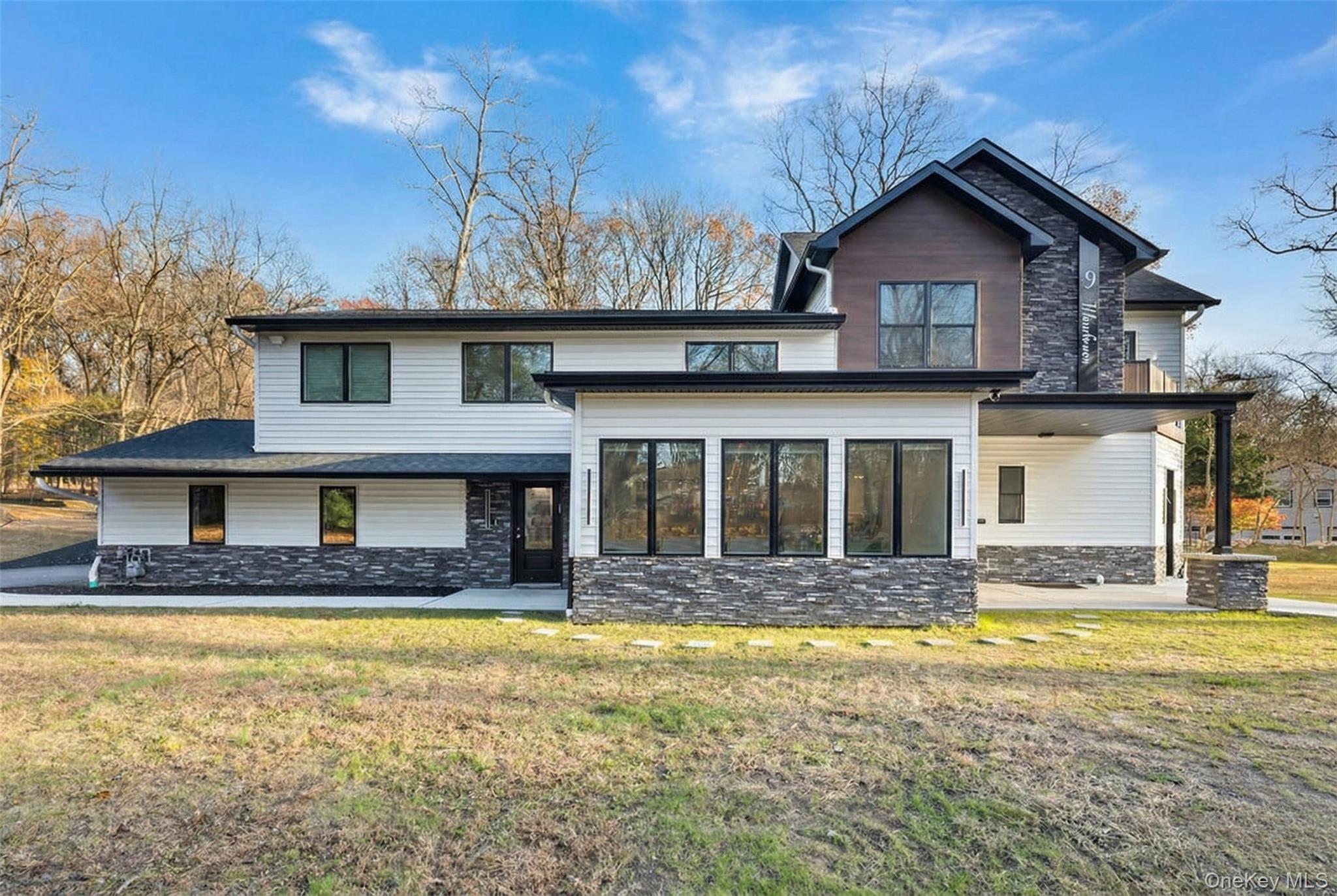 9 Wendover Lane