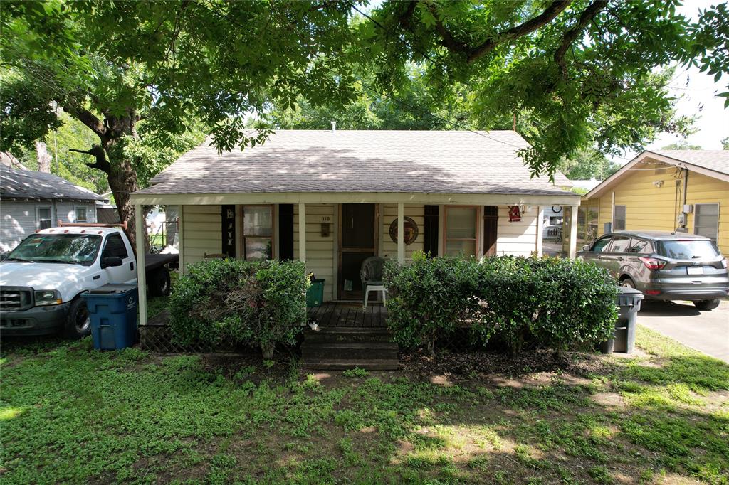 118 Woodland Avenue