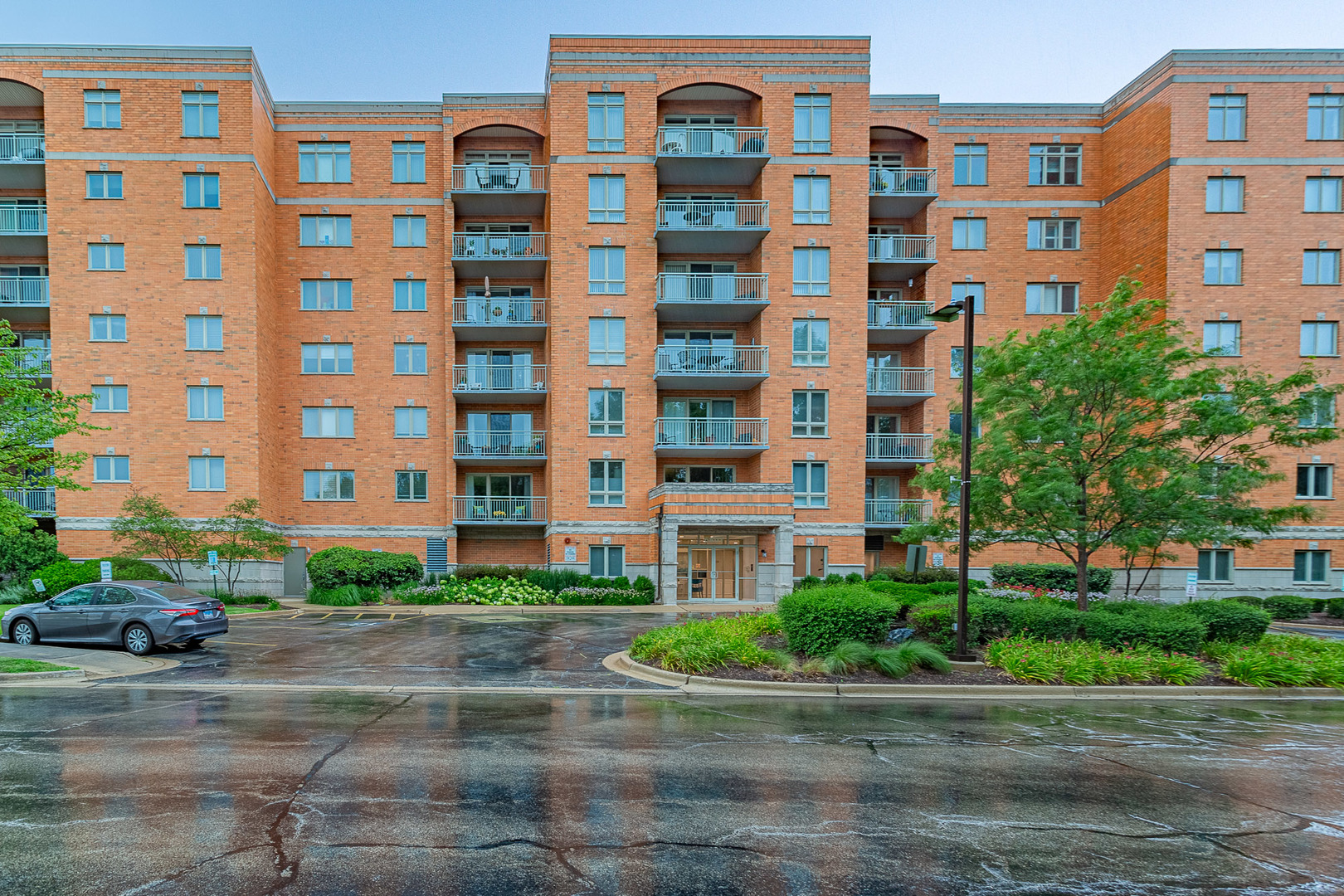 Step into this beautifully appointed 2-bedroom condo in stunning Eagle Point with the perfect blend of comfort, style, and functionality!   Features include two generously sized bedrooms with tons of natural light and closet space.  Huge Living Room  and Dining Room with private balcony -ideal for morning coffee, evening cocktails, or simply soaking up the sunshine. Large eat-in kitchen with white appliances.  Convenient in-unit laundry.  2 Car Assigned Tandem   Parking, Storage Closet and more.  Fabulous location- close to shopping, dining and transportation!