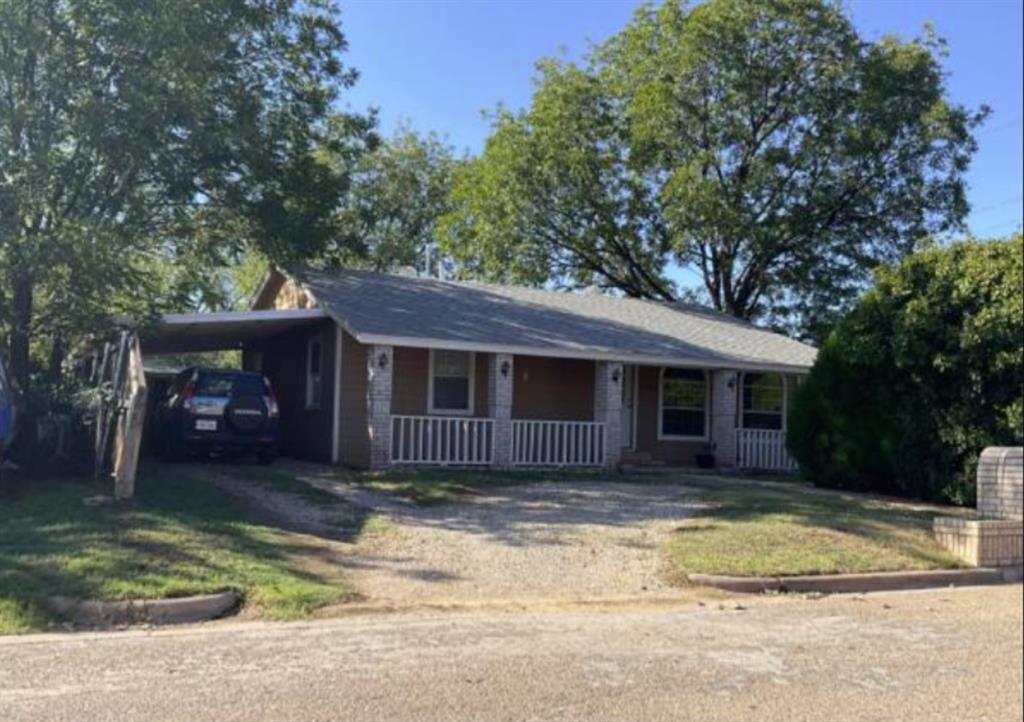 2285 Oakland Drive