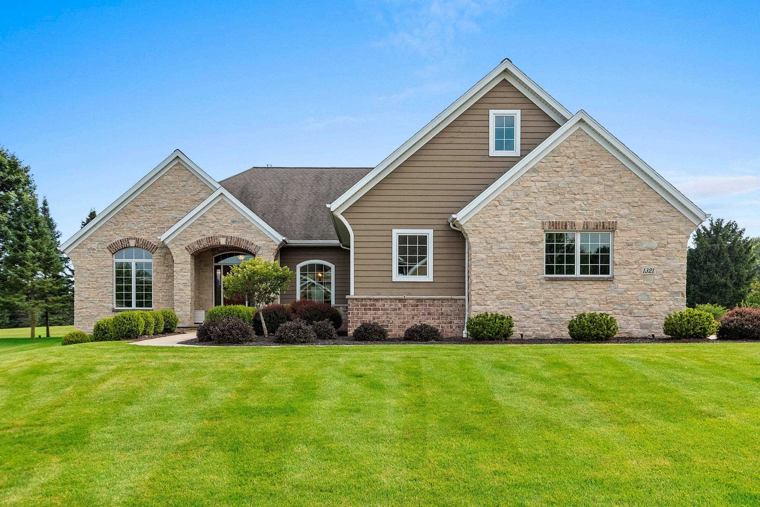 1321 S Sedona Circle