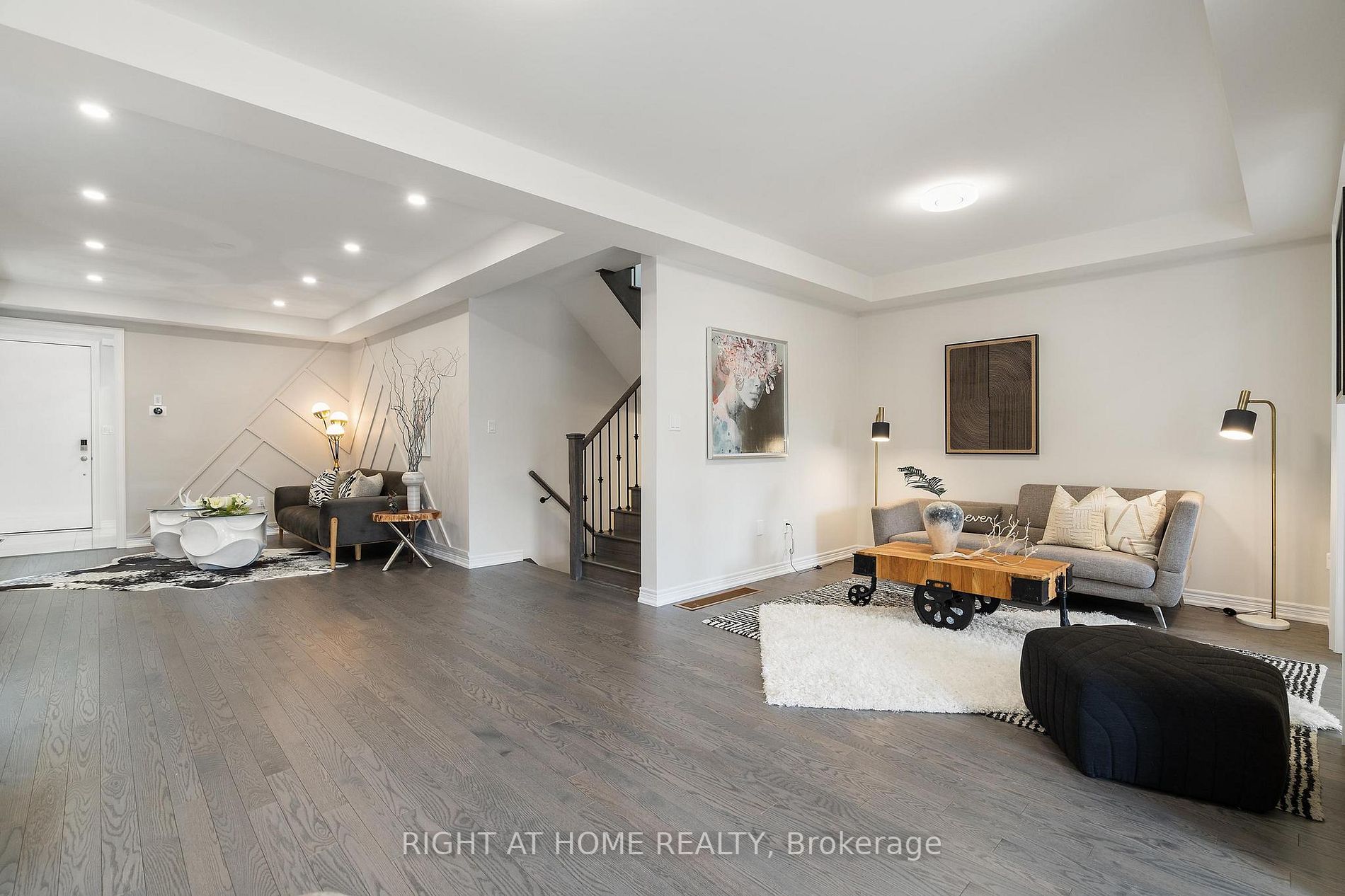 76 Badgerow Way