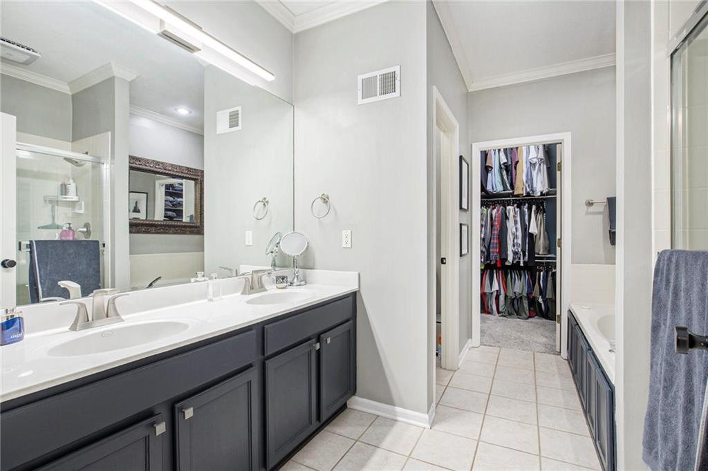 2105 NE 107th Terrace