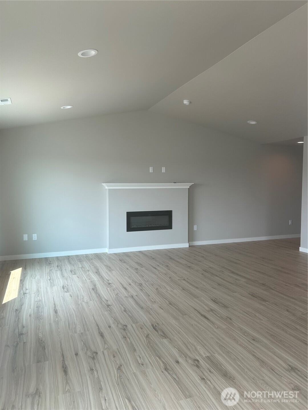 257 Parkside Pl SE