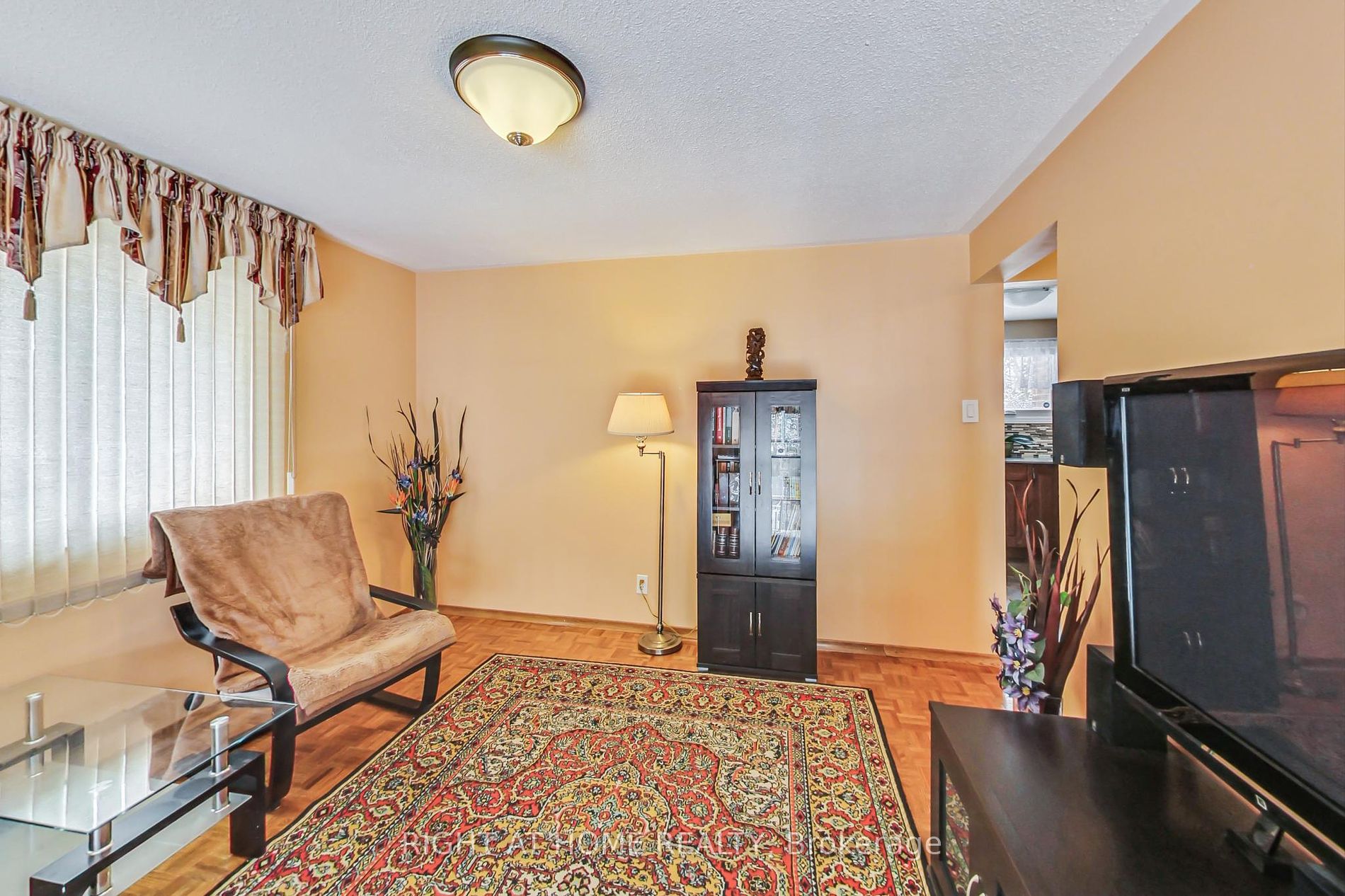 49 Harnworth Dr