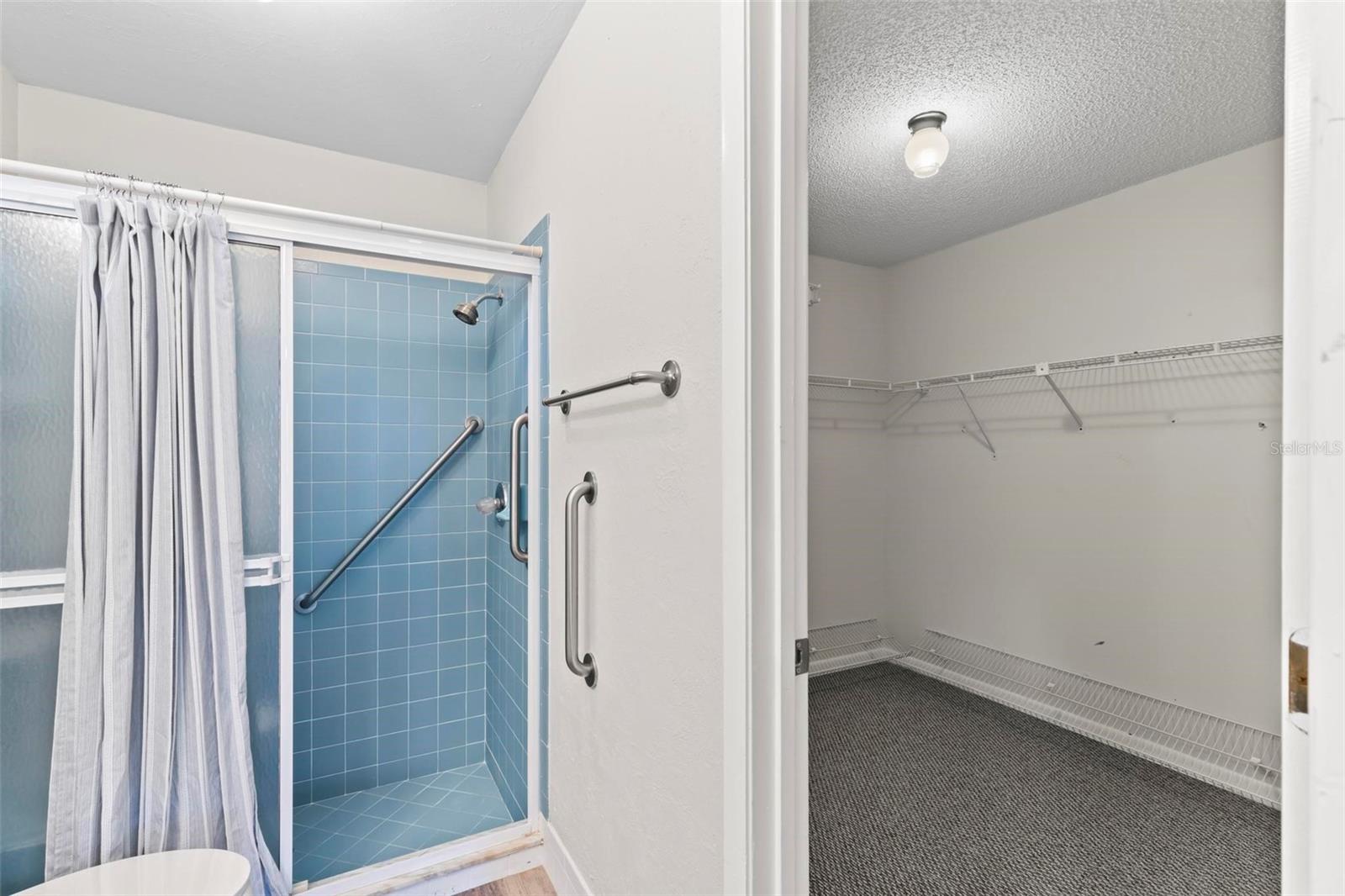 19 Cedar Hollow Court