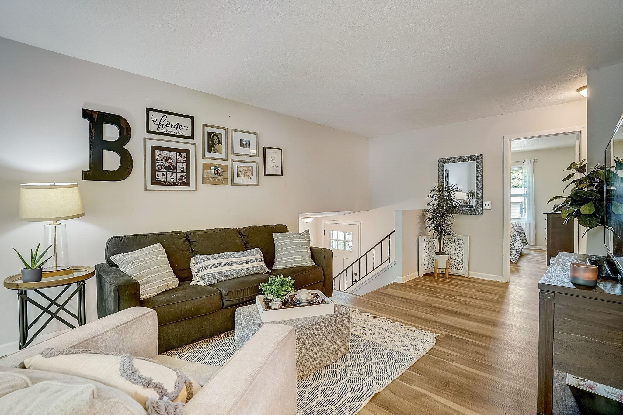 15330 Drexel Way