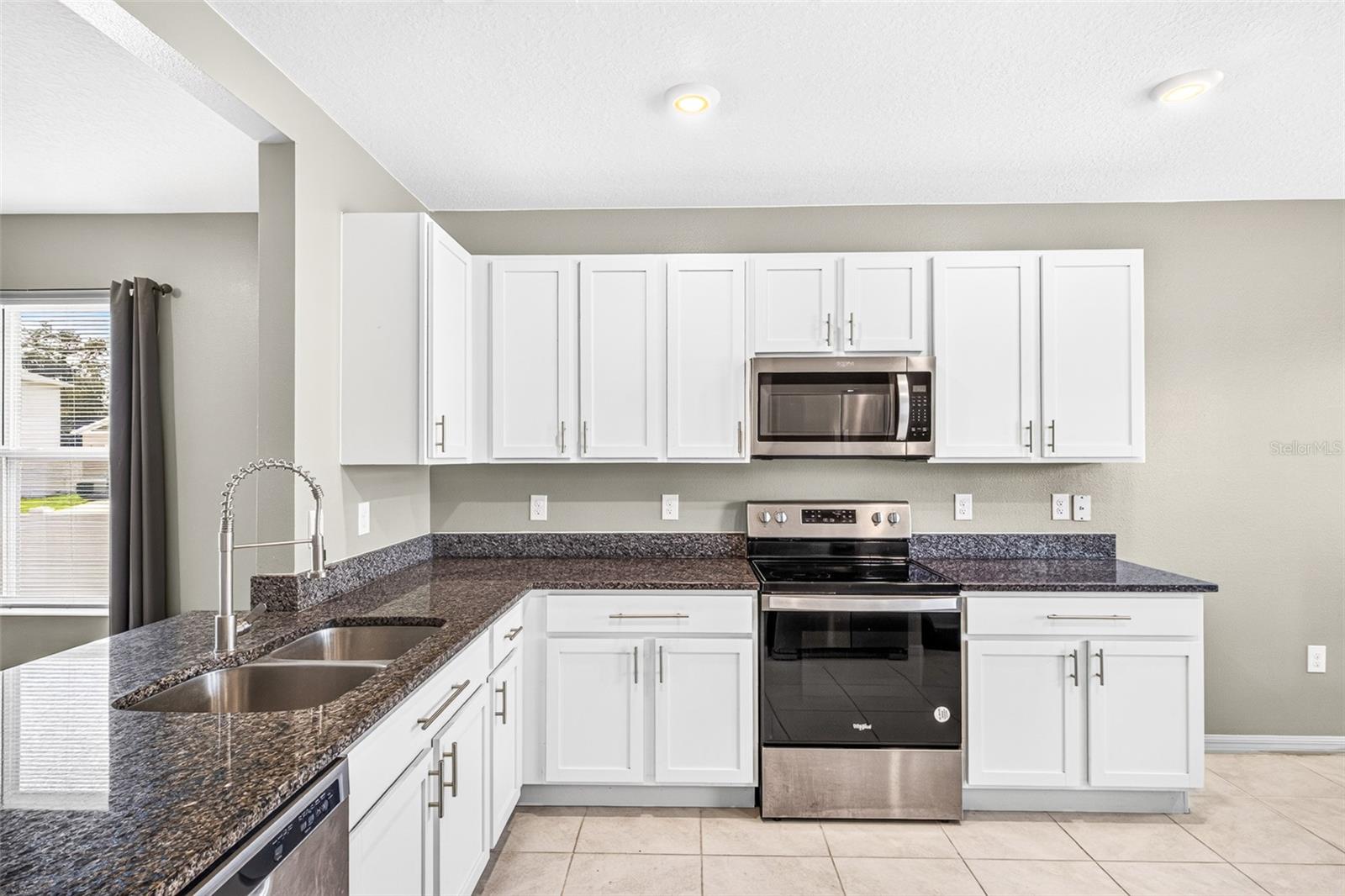 Property View 5