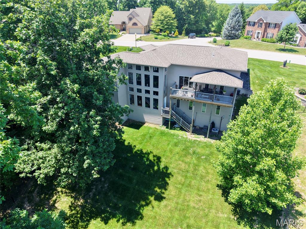 120 El Rancho Drive