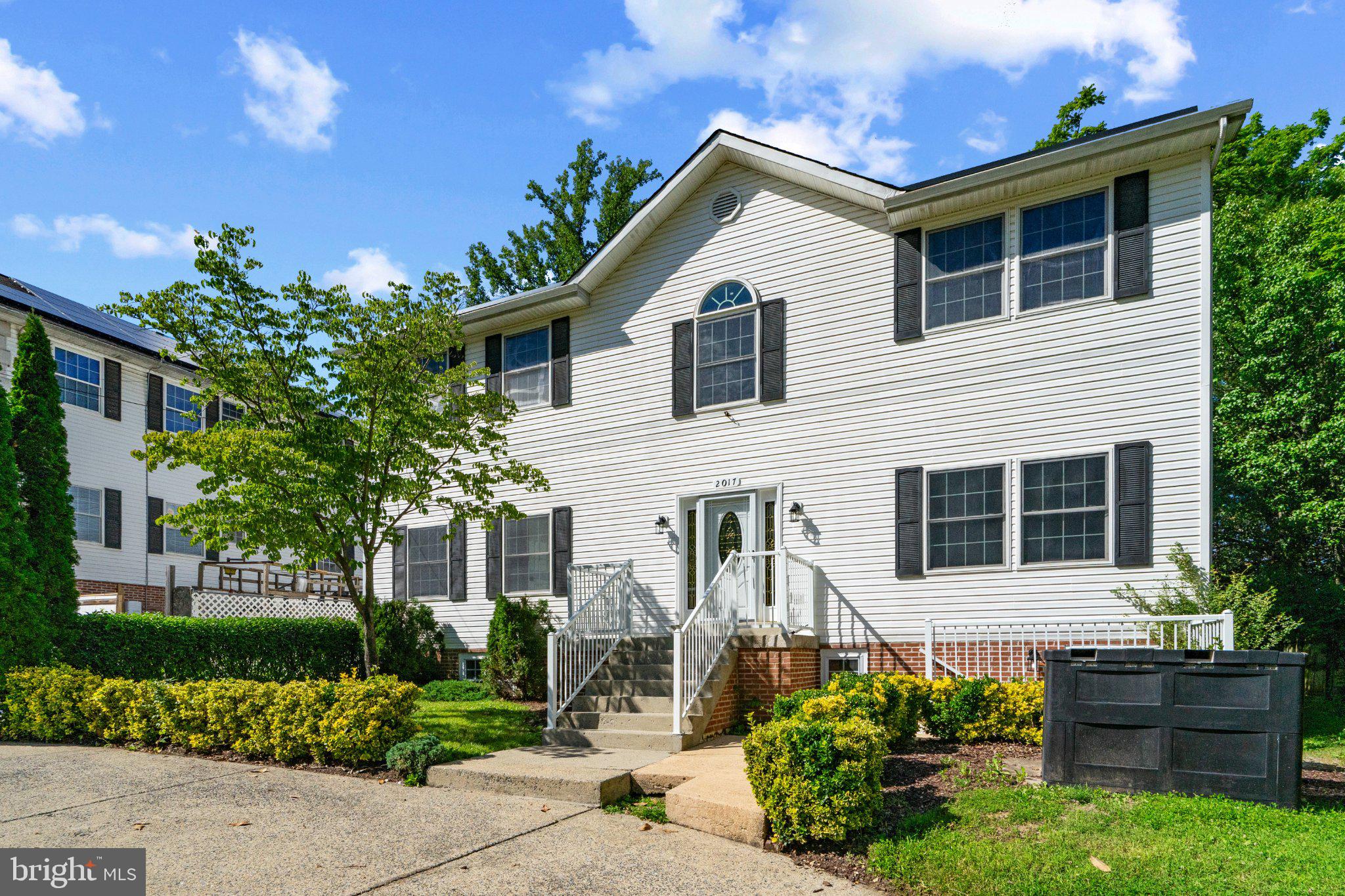 2017 Glenallan Avenue