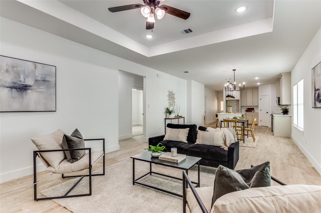 **Builder willing to help with CLOSING COSTS** Welcome to 519 W Kellis St, a cute home in the heart of Fort Worth. This inviting property offers the perfect blend of comfort, character, and convenience making it a excellent opportunity for first-time home buyers, investors, or anyone looking for a great place to call home. Step inside to find a spacious living area filled with natural light, a functional kitchen with ample cabinetry, and comfortable bedrooms designed for relaxation. The layout provides both coziness and flexibility, ideal for everyday living or entertaining guests. Located just minutes from Downtown Fort Worth, this home provides quick access to shopping, dining, schools, and major highways making your daily commute and weekend adventures a breeze.