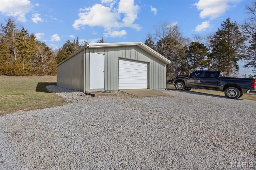 10179 Vine Road